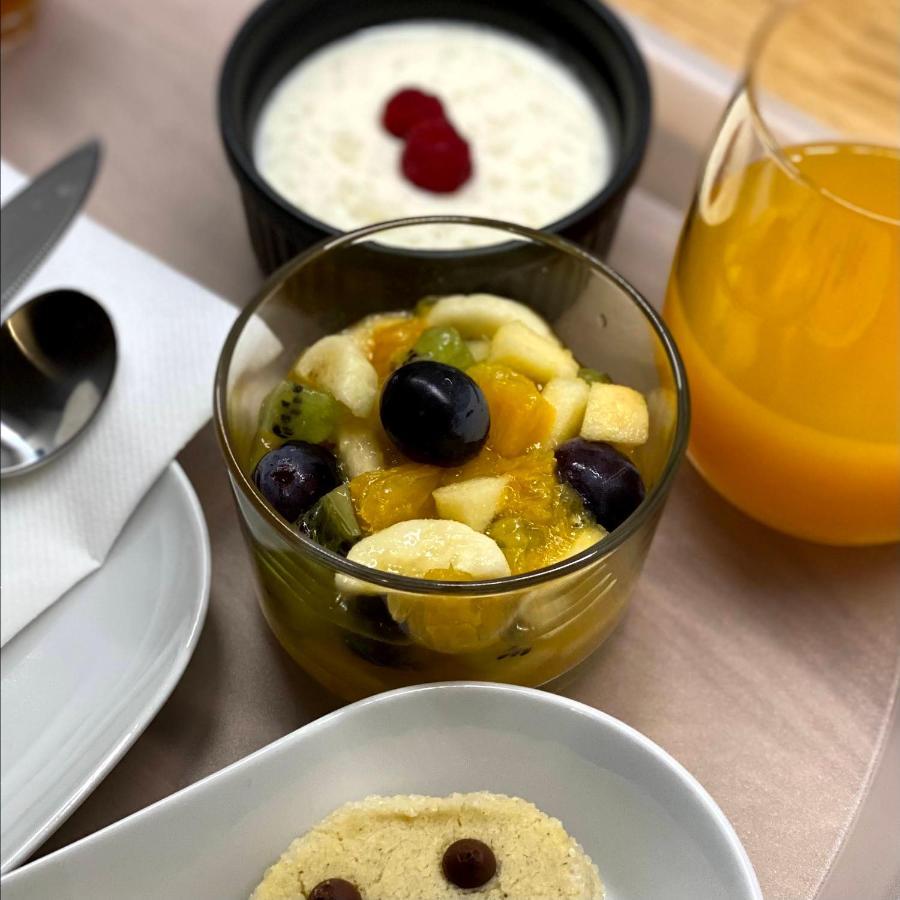 Luisant Au 10 Bed & Breakfast المظهر الخارجي الصورة