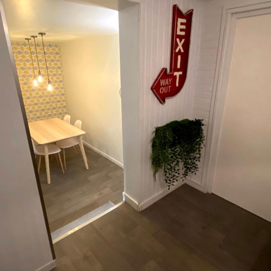 Luisant Au 10 Bed & Breakfast المظهر الخارجي الصورة