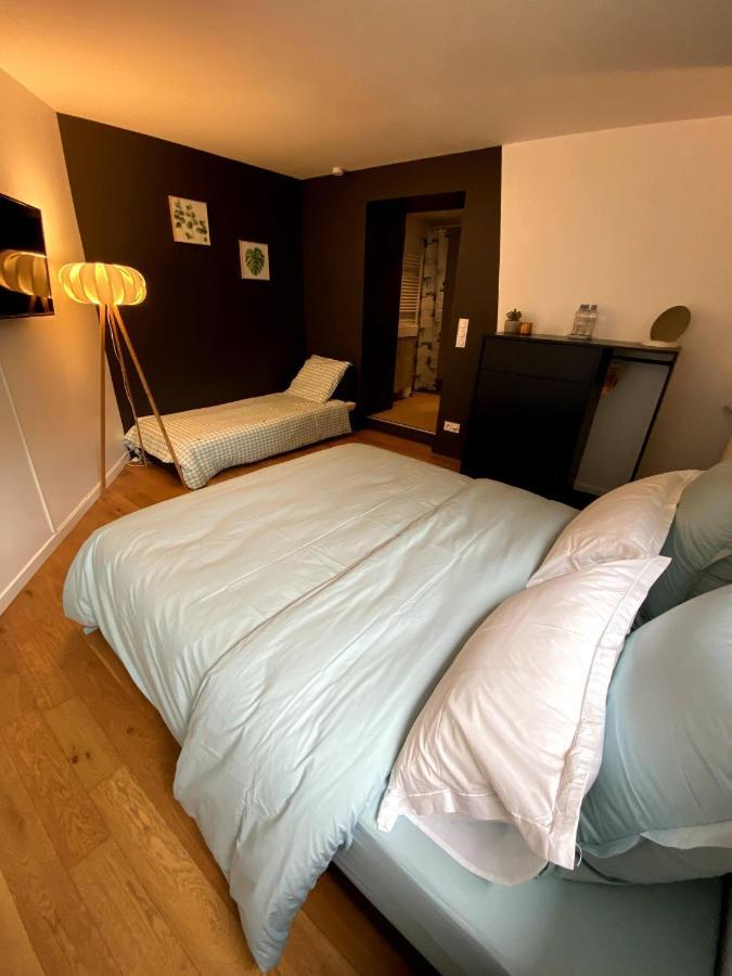 Luisant Au 10 Bed & Breakfast المظهر الخارجي الصورة