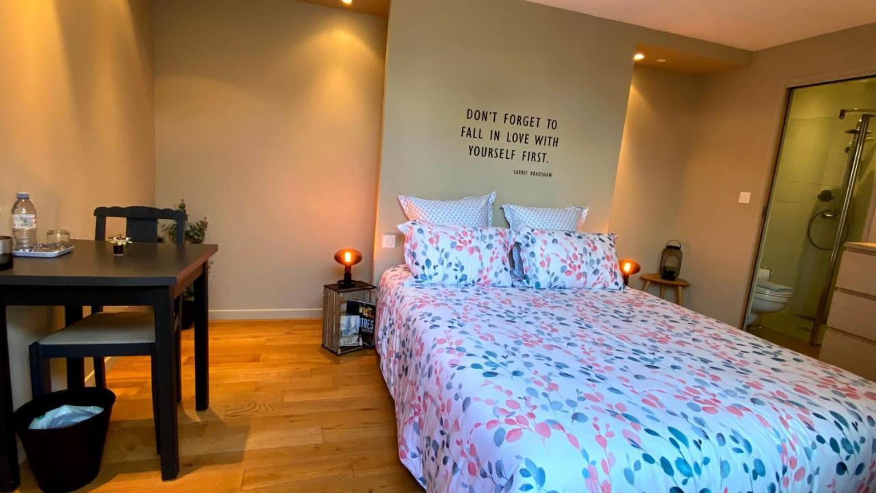 Luisant Au 10 Bed & Breakfast المظهر الخارجي الصورة