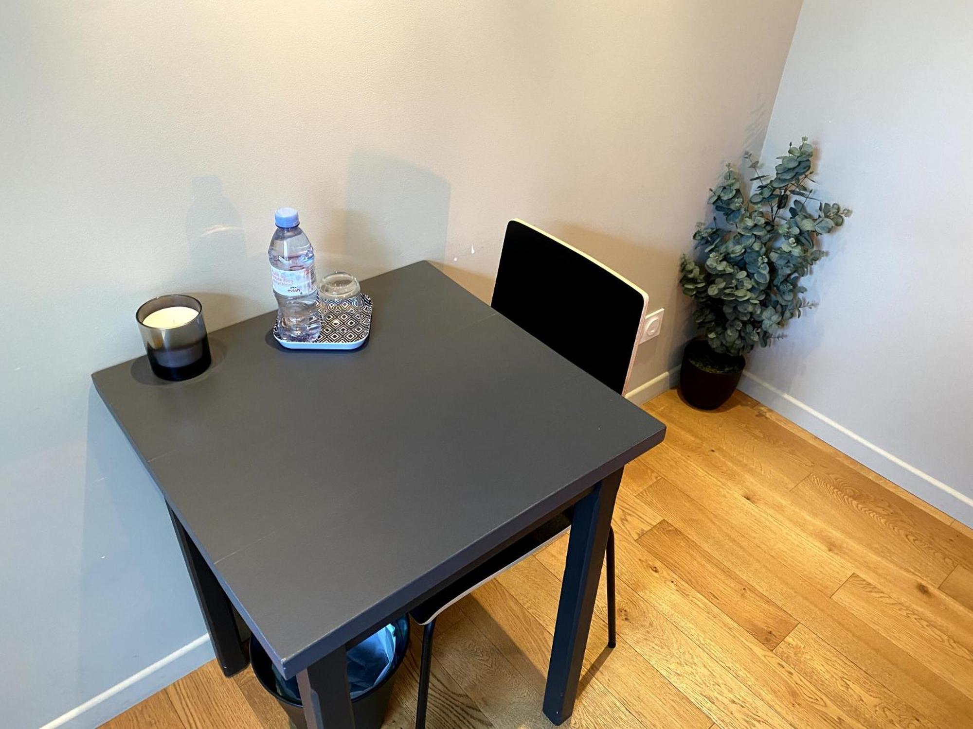 Luisant Au 10 Bed & Breakfast الغرفة الصورة